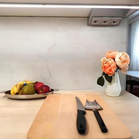 Spacious Haven Near Mall And Convention Center