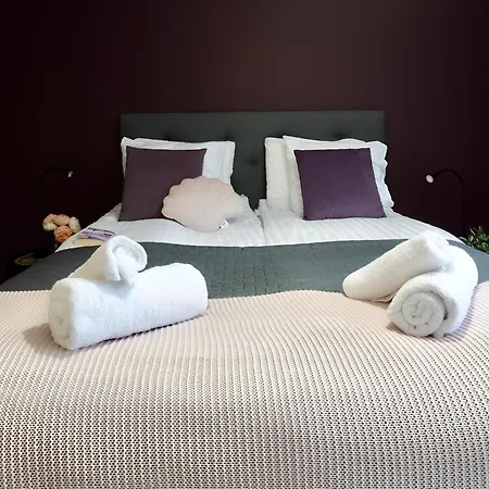 Spacious Haven Near Mall And Convention Center 아파트 *