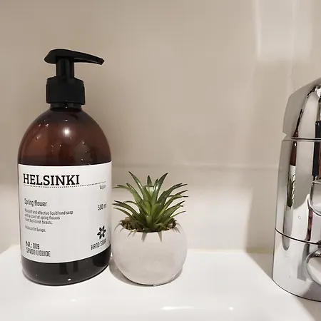 Spacious Haven Near Mall And Convention Center Huoneisto Helsinki