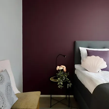 Spacious Haven Near Mall And Convention Center Apartment